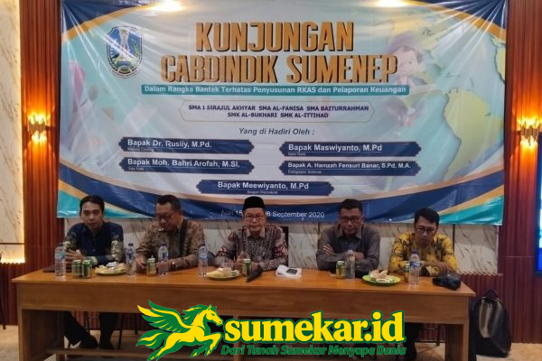 Kunjungi Sekolah di Pulau Raas, Kacabdin Sumenep Tekankan Inovasi dan Mutu Pendidikan