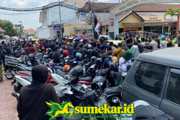 KMY Kawal Proses Hukum Pengurus Toko Kelontong Madura, Seribu Warga Ikut Berdoa