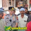 Kapolresta Sumenep Sambangi Pasar Anom, Obrolan dengan Pedagang Ayam Curi Perhatian