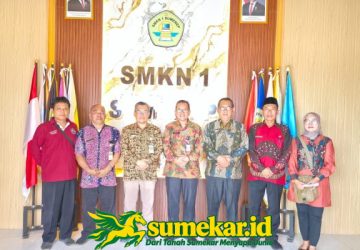 Ratusan Siswa SMK Kemaritiman Ikuti TKA di Sumenep, PKL di Laut Jadi Tantangan