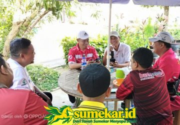 Ada Apa di Kantin Bapenda Sumenep? ASN Larut dalam Kongkow Santai, Asisten I Turut Menyaksikan