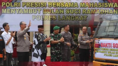 Polres Langkat dan GMPK Gelar Baksos, 600 Paket Sembako Dibagikan untuk Warga